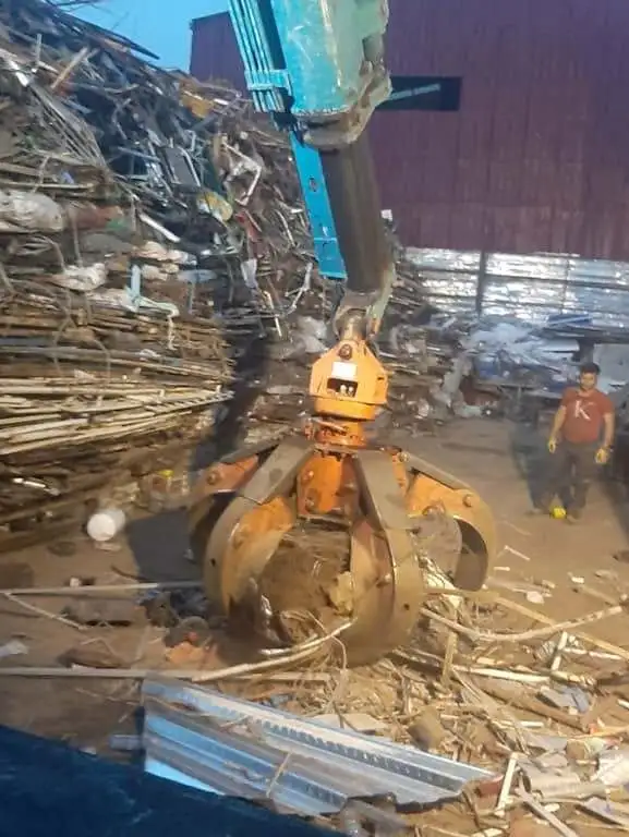 Koç Metal hurda alım sahası Mersin