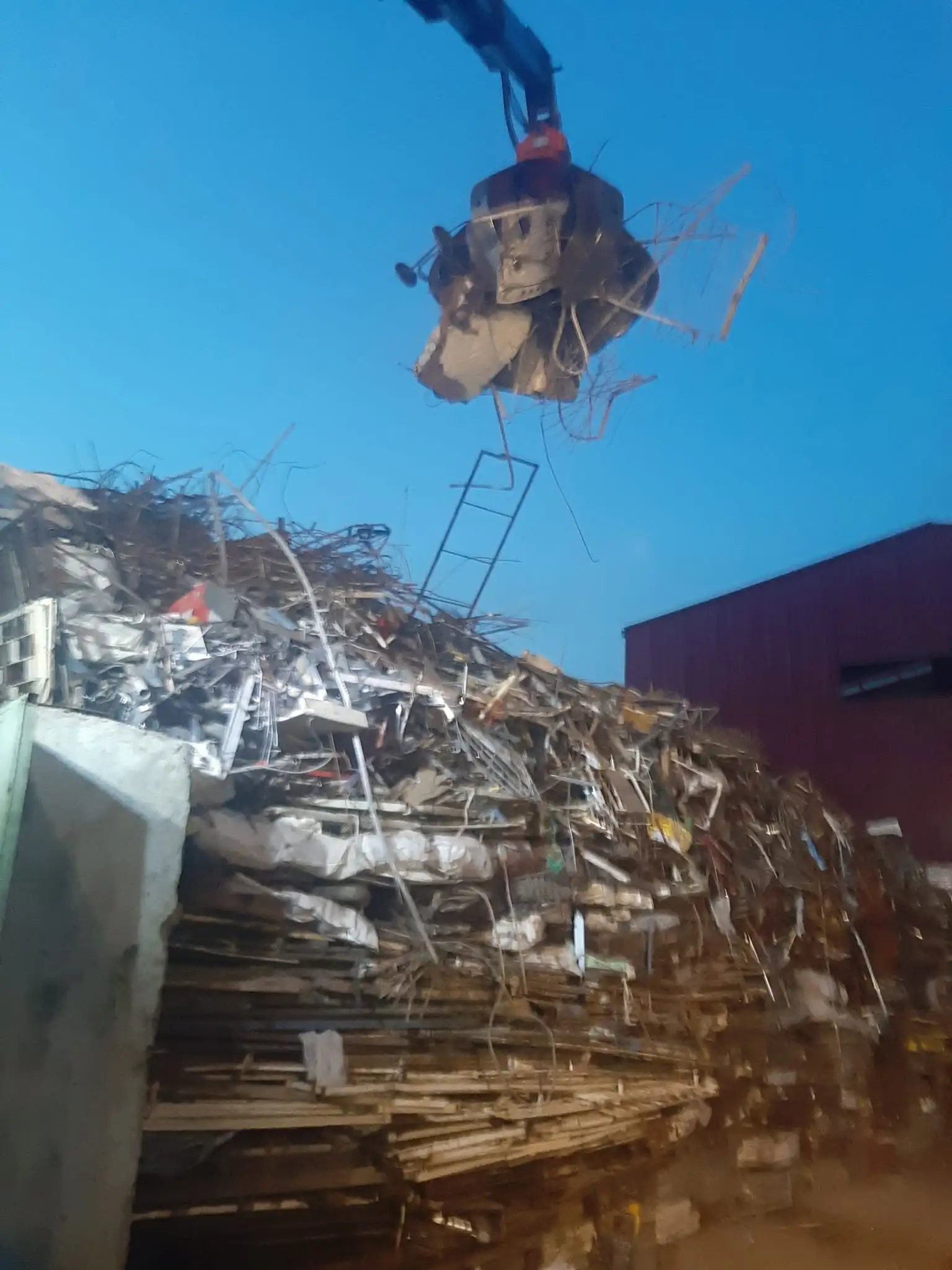 Mersin hurdacı metal geri dönüşüm çalışması